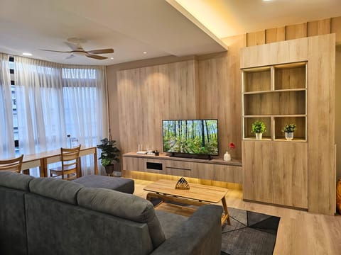 Family Apartment | Living area | Flat-screen TV
