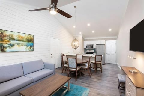 Luxury Studio Suite | Living area