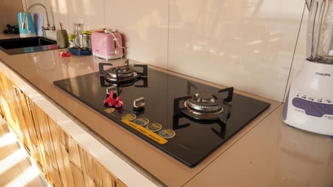 Villa, 1 Bedroom, Sea View | Private kitchen