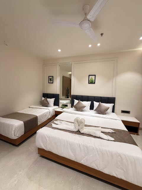 Superior Triple Room, Balcony | Soundproofing, WiFi (free)