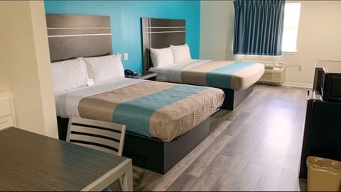 Free WiFi, bed sheets