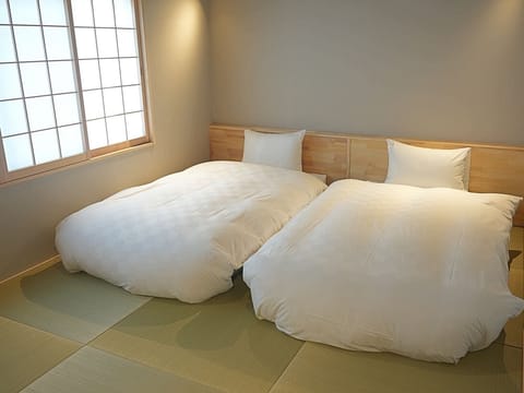 Japanese-style House | In-room safe, iron/ironing board, WiFi (free), bed sheets