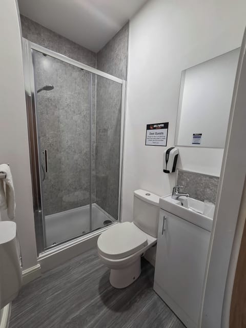 Shower, towels, soap, shampoo