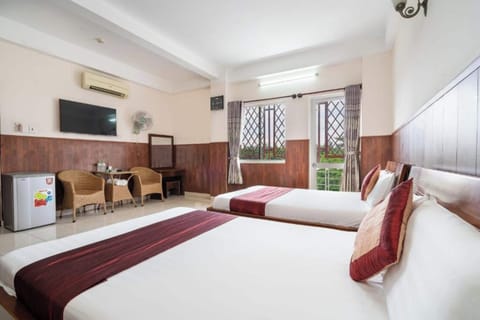 Deluxe Family | Premium bedding, free WiFi, bed sheets