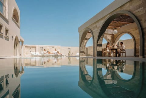 Private pool