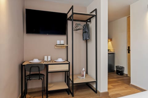 Premium Studio Suite | Down comforters, memory foam beds, desk, laptop workspace