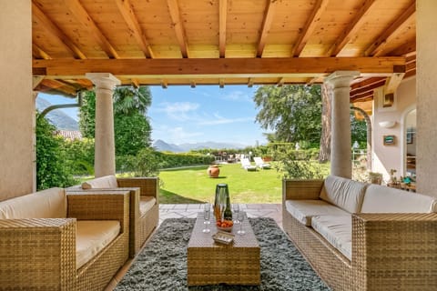 Family Villa, 4 Bedrooms, Fireplace, Mountainside (Villa Tre Pini) | Terrace/patio