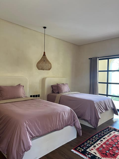 Family Room | Free WiFi