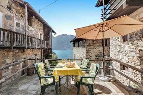 Standard Chalet, 1 Bedroom, Balcony (Rustico la Staleta - Scaiano /) | Outdoor dining