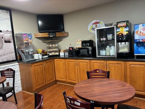 Free daily on-the-go breakfast