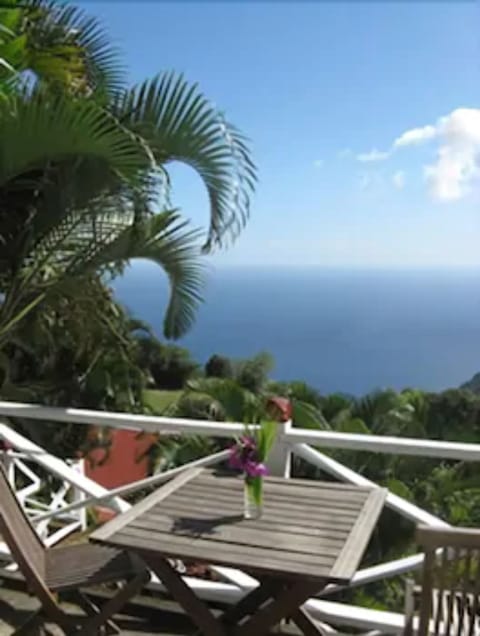 Superior Cottage, 2 Twin Beds, Kitchenette, Ocean View | View from room