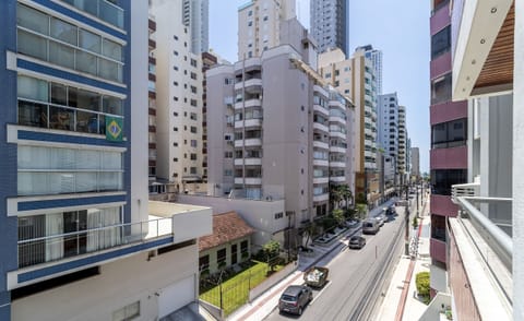Basic Apartment | Exterior