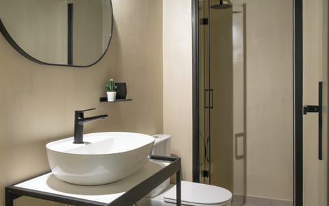 Family Quadruple Room, Balcony | Bathroom | Shower, free toiletries, hair dryer, slippers