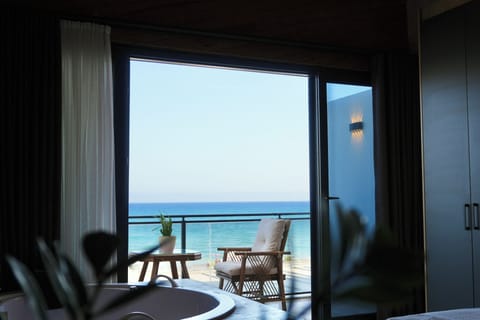Luxury Room, Sea View | Desk, laptop workspace, soundproofing, free WiFi
