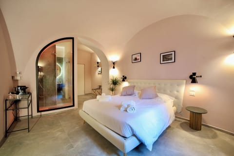 Deluxe Double Room, Balcony, City View | Free minibar, blackout drapes, soundproofing, iron/ironing board