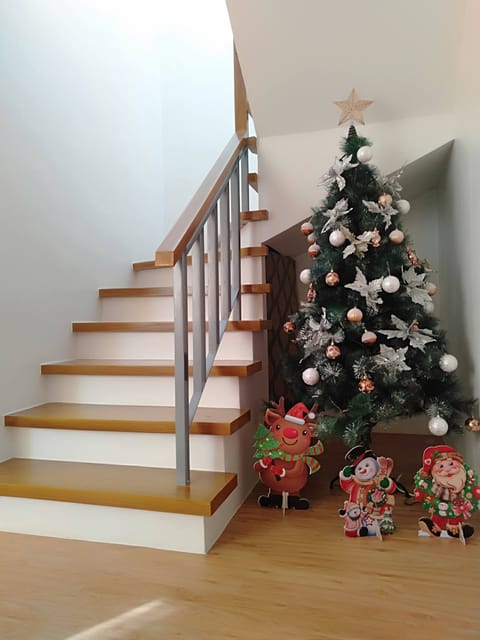 House, 3 Bedrooms, Accessible, Smoking | Interior