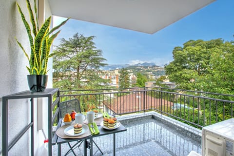 Standard Apartment, 1 Bedroom, Microwave (Casa Collina) | Outdoor dining