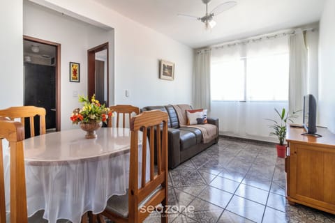 Basic Apartment | Living area | TV