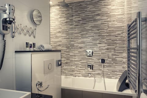 Shower, rainfall showerhead, eco-friendly toiletries, hair dryer