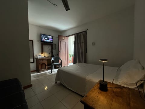 Classic Double Room | Desk, free WiFi