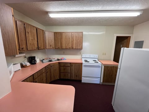 Single Room | Private kitchen