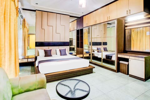 Deluxe Double Room | WiFi (free), bed sheets
