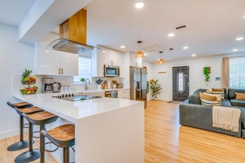 House, 4 Bedrooms | Interior