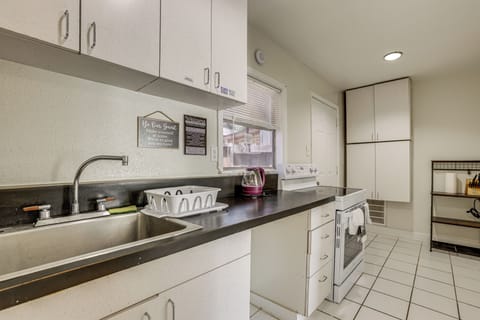 Apartment (1 Bedroom) | Interior