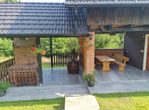 House (Two-Bedroom Holiday Home) | Exterior