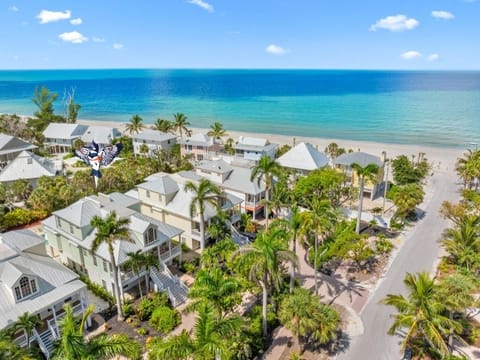 House, Multiple Bedrooms | Beach