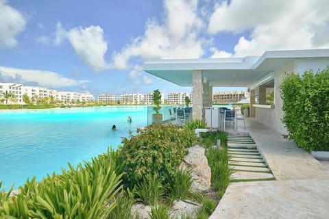 Apartment, 2 Bedrooms, Accessible, Smoking | Pool | Outdoor pool