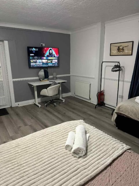Standard Family of 3 Room | Iron/ironing board, free WiFi, bed sheets