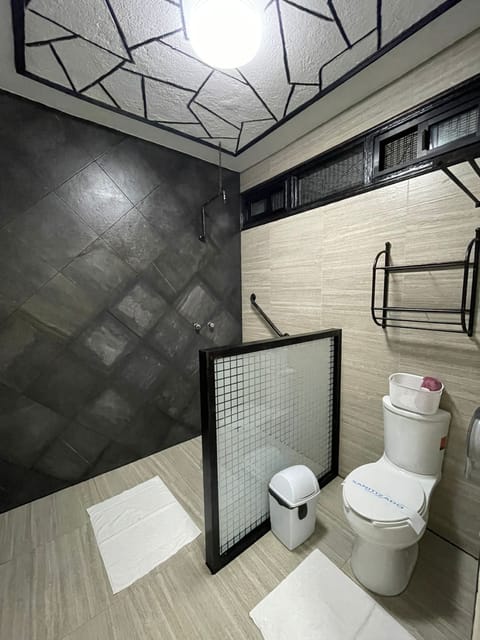 Free toiletries, towels, soap, shampoo