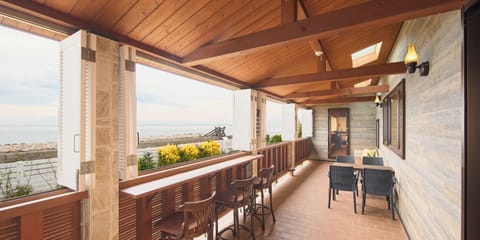 Villa, 1 Bedroom, Non Smoking, Ocean View | Balcony