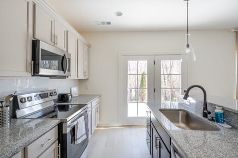 Apartment | Private kitchen