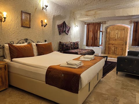 Family Quadruple Room, Non Smoking | Soundproofing, free WiFi