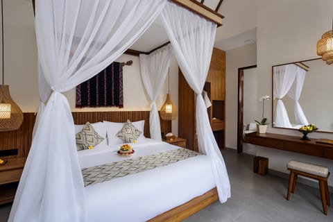 Romantic Villa, Pool View | In-room safe, blackout drapes, iron/ironing board, free WiFi