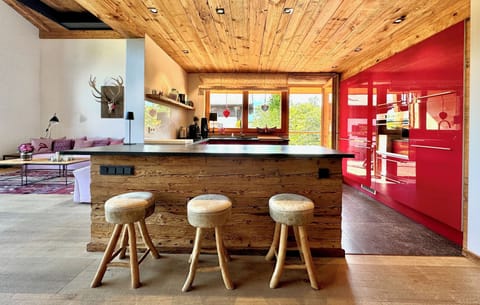 Deluxe Suite, Balcony, Mountain View | Private kitchen | Electric kettle, toaster