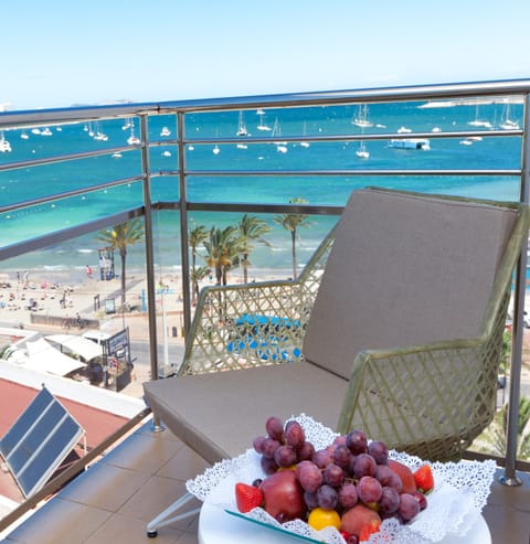 Suite, Balcony, Sea View | Balcony