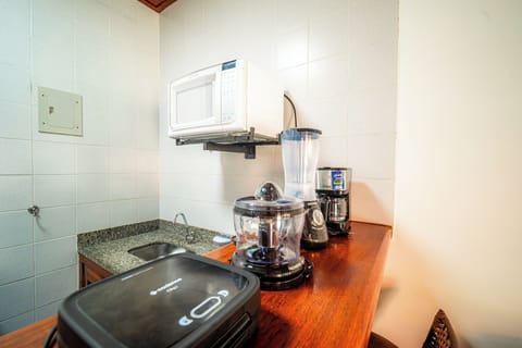 Family Room | Private kitchen | Mini-fridge