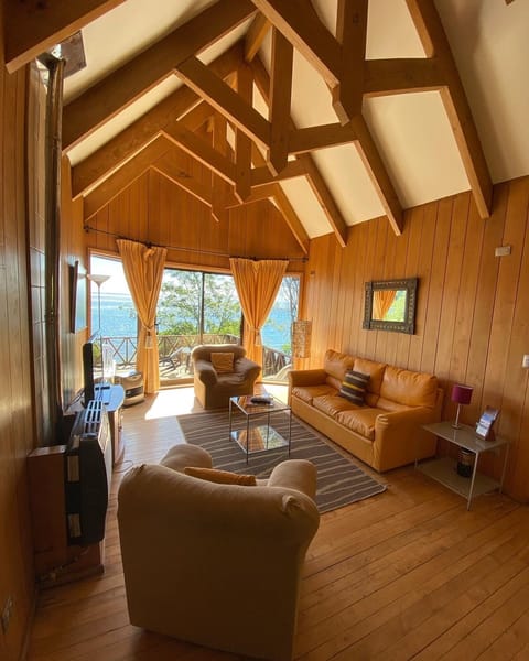 Bungalow, 3 Bedrooms, Balcony, Lake View (6 people) | Living area | TV