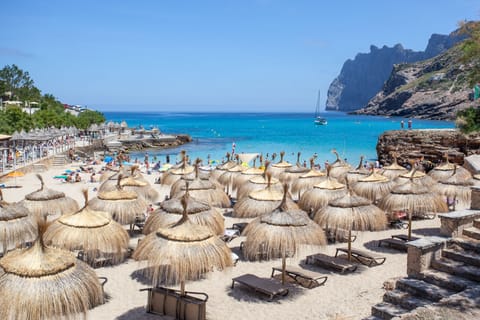 On the beach, beach towels