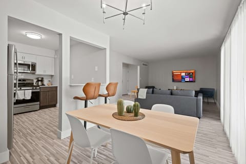 House | 2 bedrooms, Internet