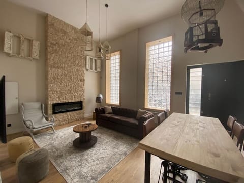 House | 1 bedroom