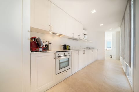 Signature Penthouse, Sea View | Private kitchen | Espresso maker, coffee/tea maker, electric kettle