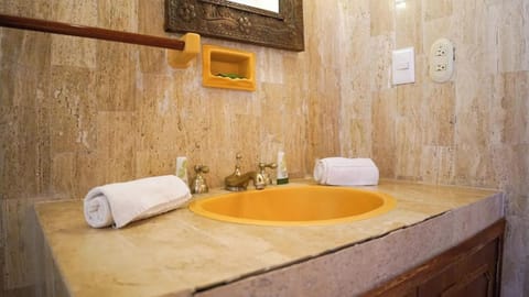 Shower, free toiletries, towels, soap