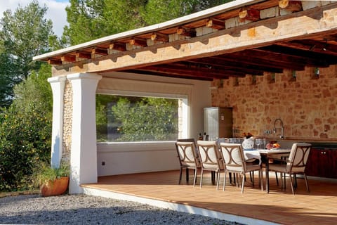 House, Smoking | 5 bedrooms