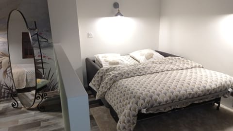 Quadruple Room, Garden View | Blackout drapes, soundproofing, iron/ironing board, free WiFi