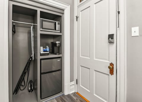 37-inch flat-screen TV with cable channels, TV