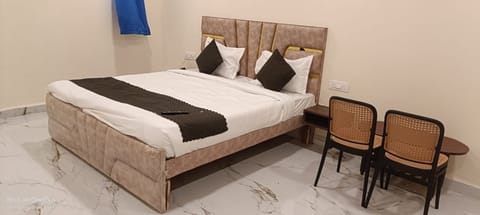 Comfort Double Room | Free WiFi